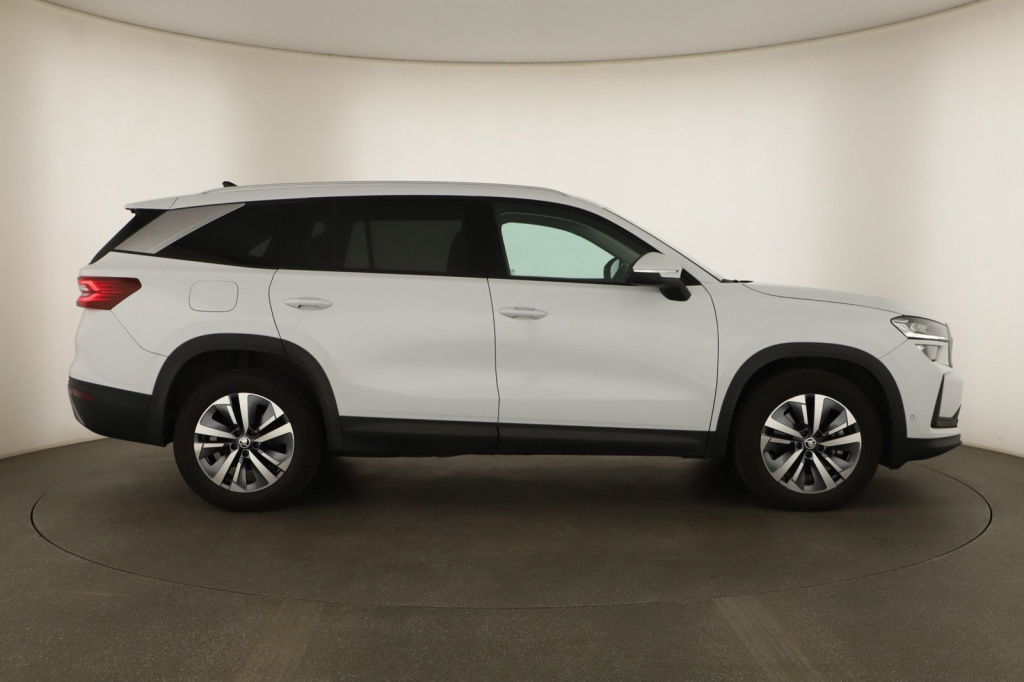 Škoda Kodiaq 2.0 TDI 4x4 2025 8