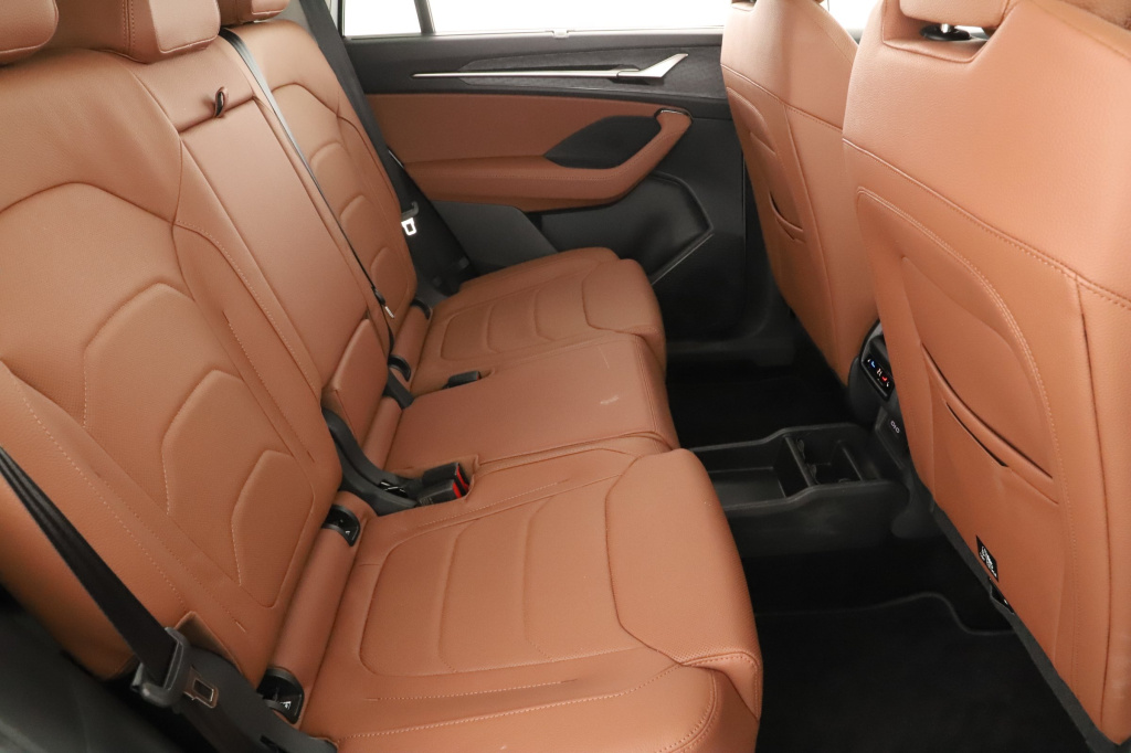 Škoda Kodiaq 2.0 TDI 4x4 2025 10
