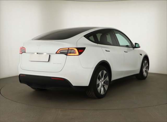 Tesla Model Y Long Range AWD 75kWh 2021 7