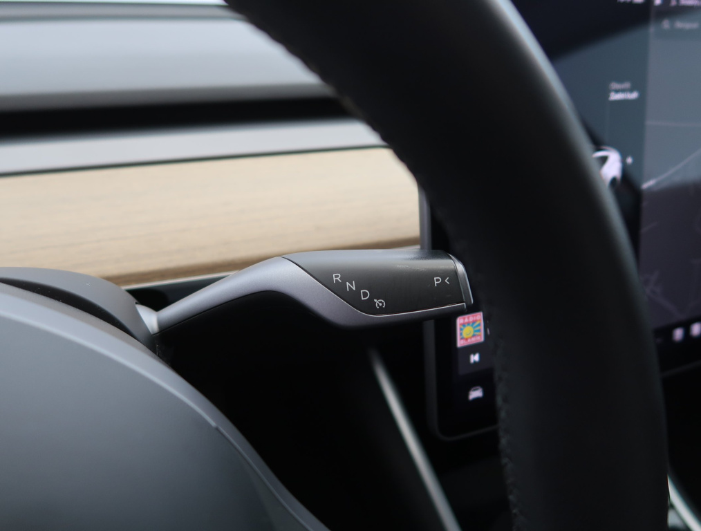 Tesla Model 3 4x4 2020 15