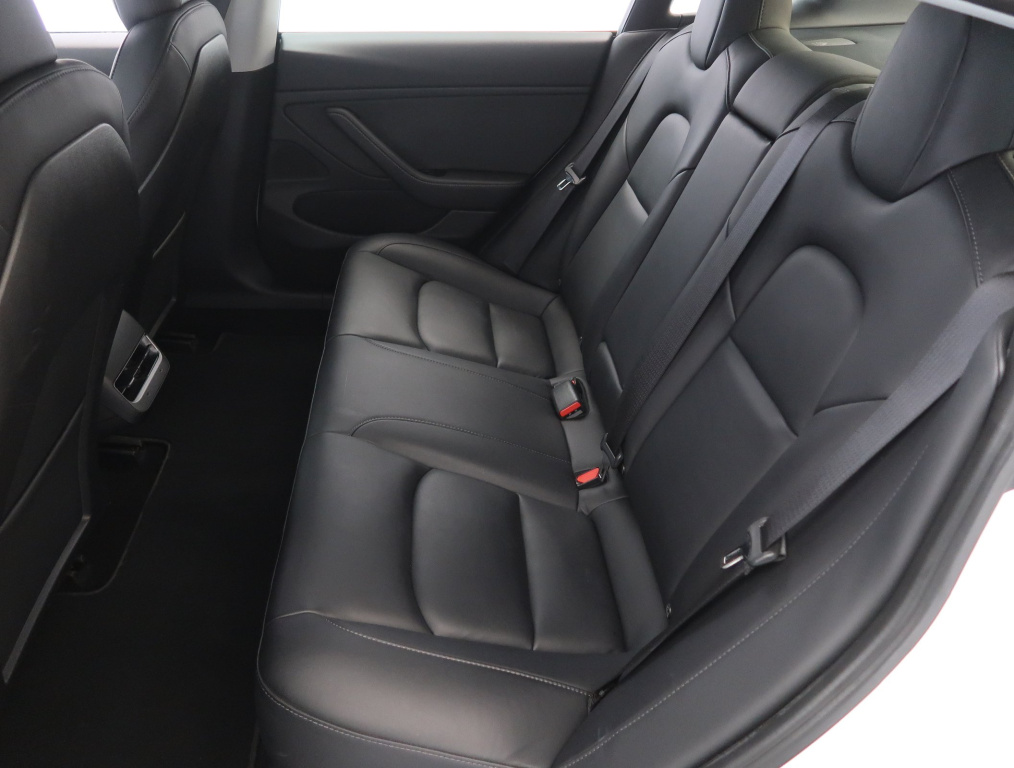 Tesla Model 3 4x4 2020 12