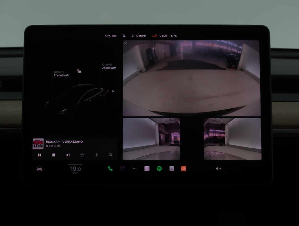 Tesla Model 3 2020 22