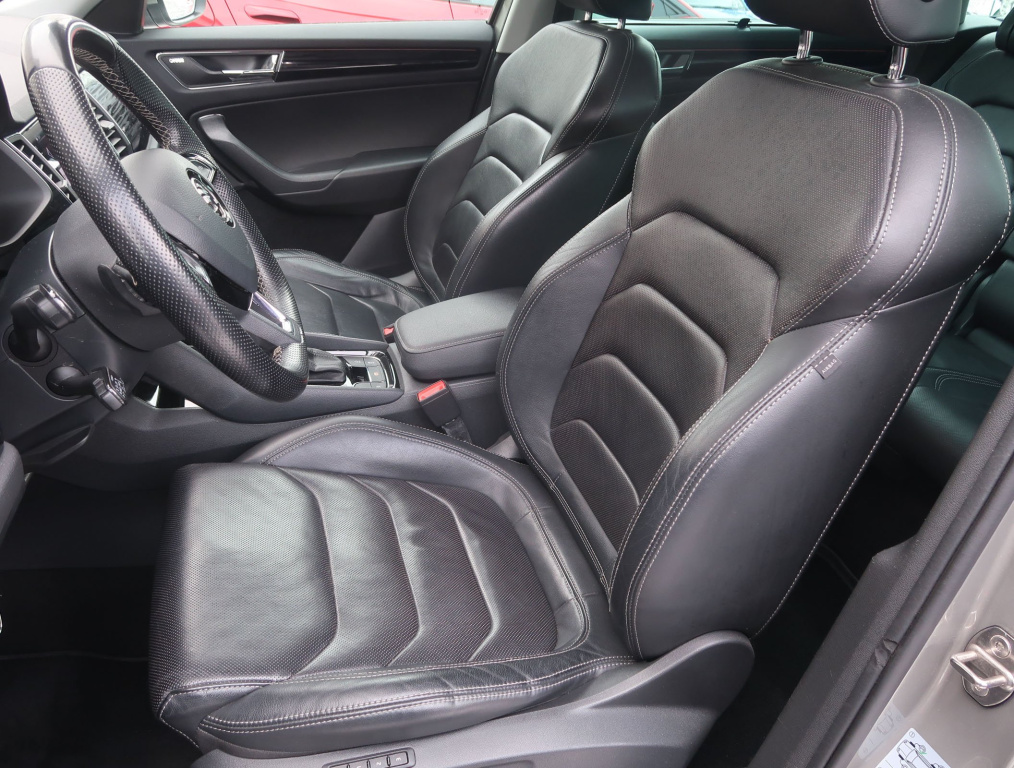 Škoda Kodiaq 2.0 TDI 4x4 2018 13