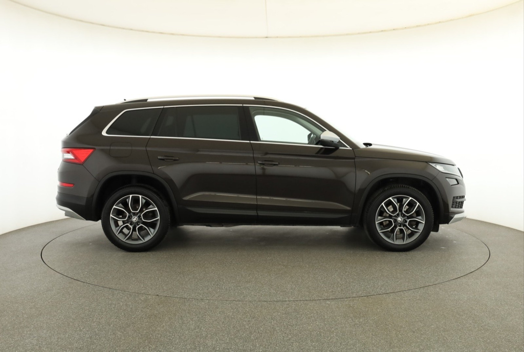Škoda Kodiaq 2.0 TDI 4x4 2018 8