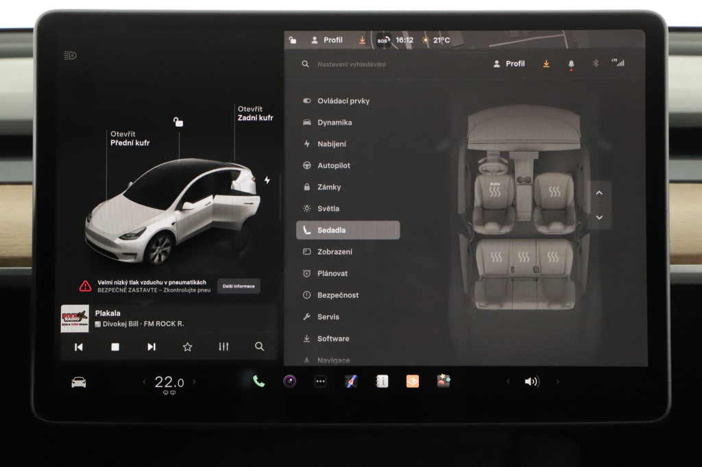 Tesla Model Y 4x4 2022 23
