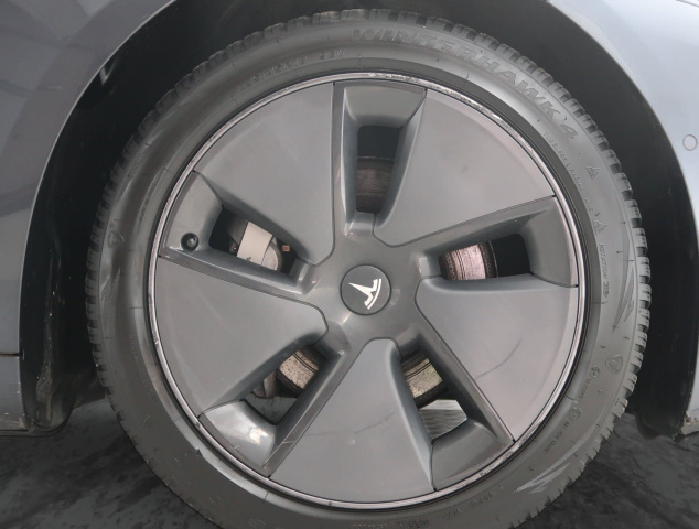 Tesla Model 3 Std Range Plus 55kWh 2021 17
