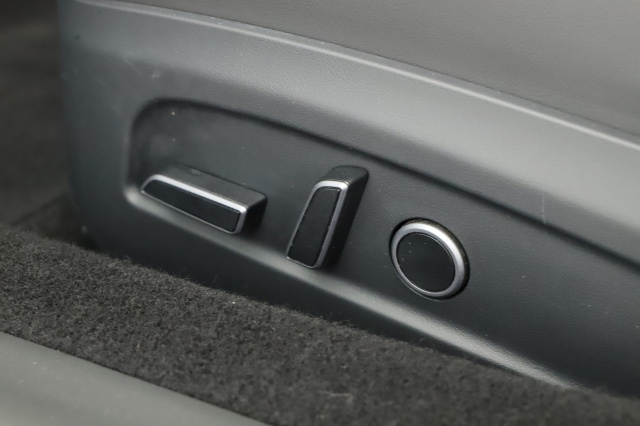 Tesla Model 3 Standard Range LFP 2023 24