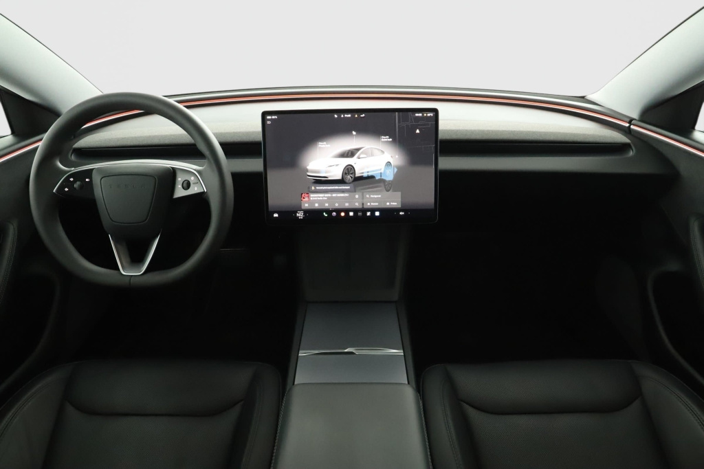 Tesla Model 3 4x4 2024 9