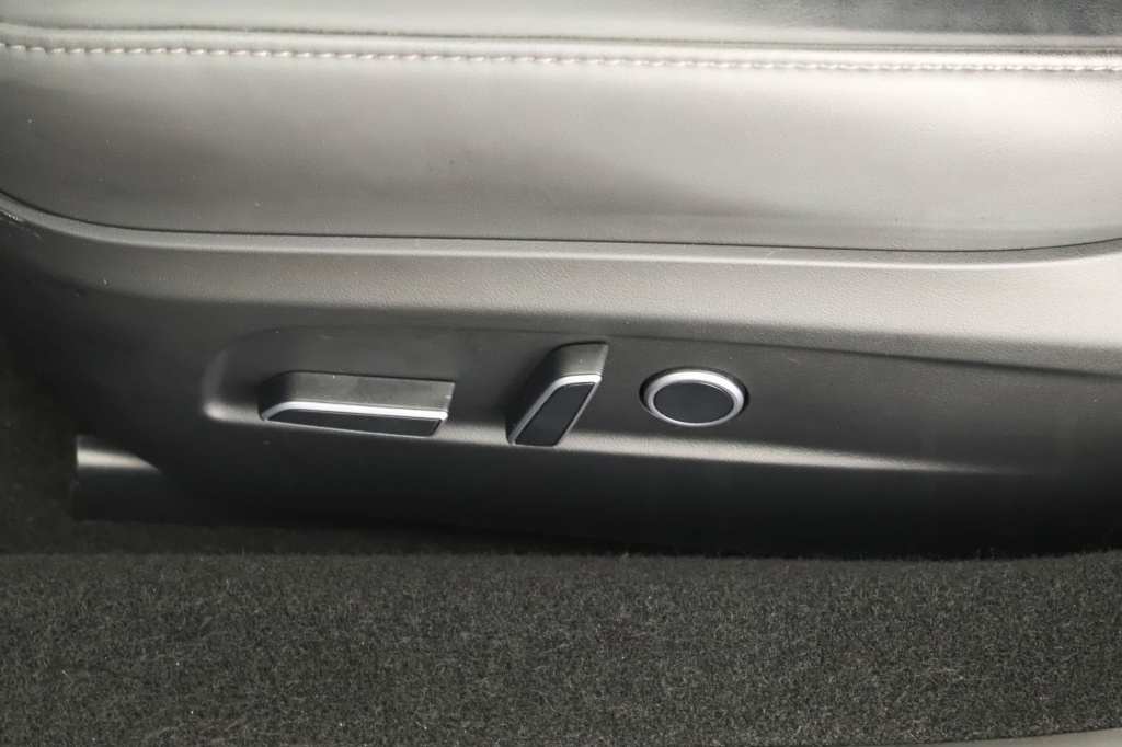 Tesla Model 3 4x4 2024 23