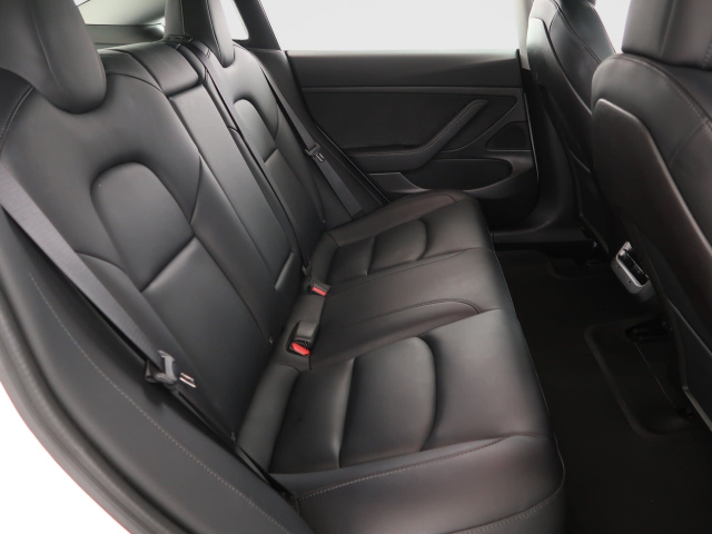 Tesla Model 3 Std Range Plus 52kWh 2020 11