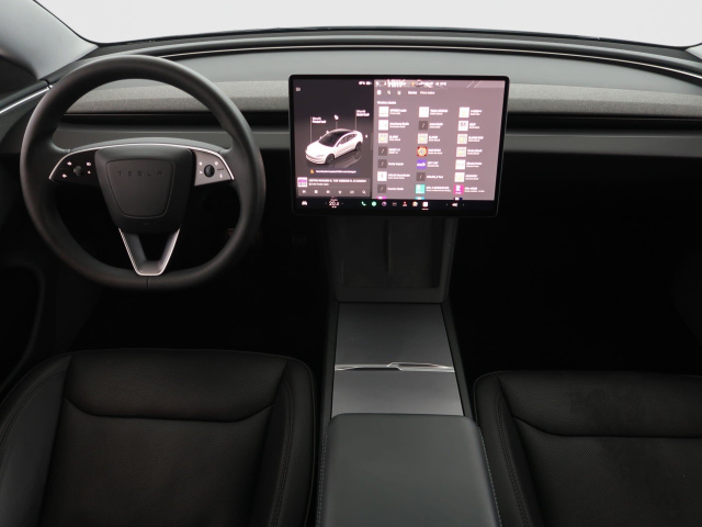 Tesla Model 3 Standard Range LFP 2024 9