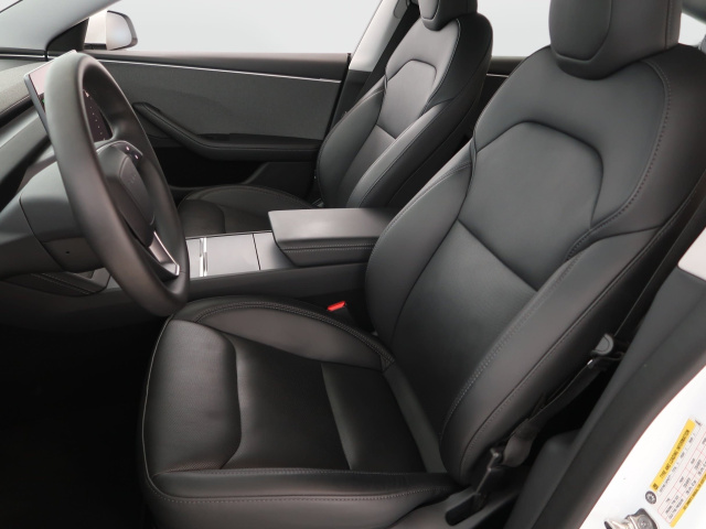 Tesla Model 3 Standard Range LFP 2024 13