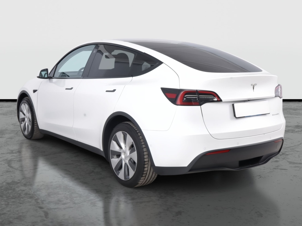 Tesla Model Y 4x4 2022 5