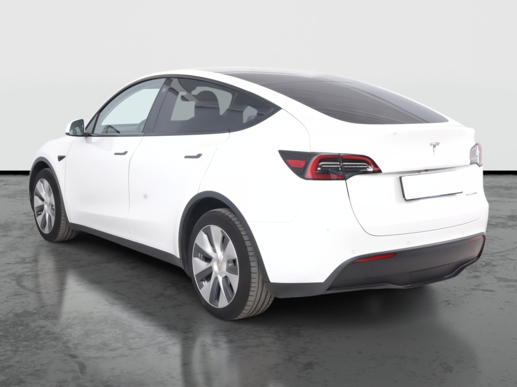 Tesla Model Y 4x4 2022 5