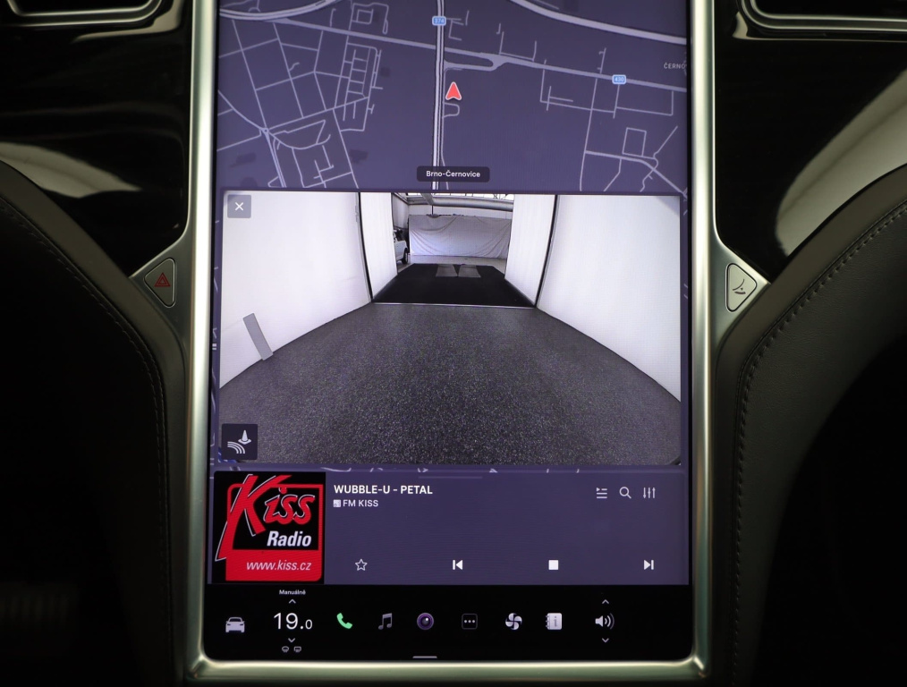 Tesla Model X 4x4 2018 23