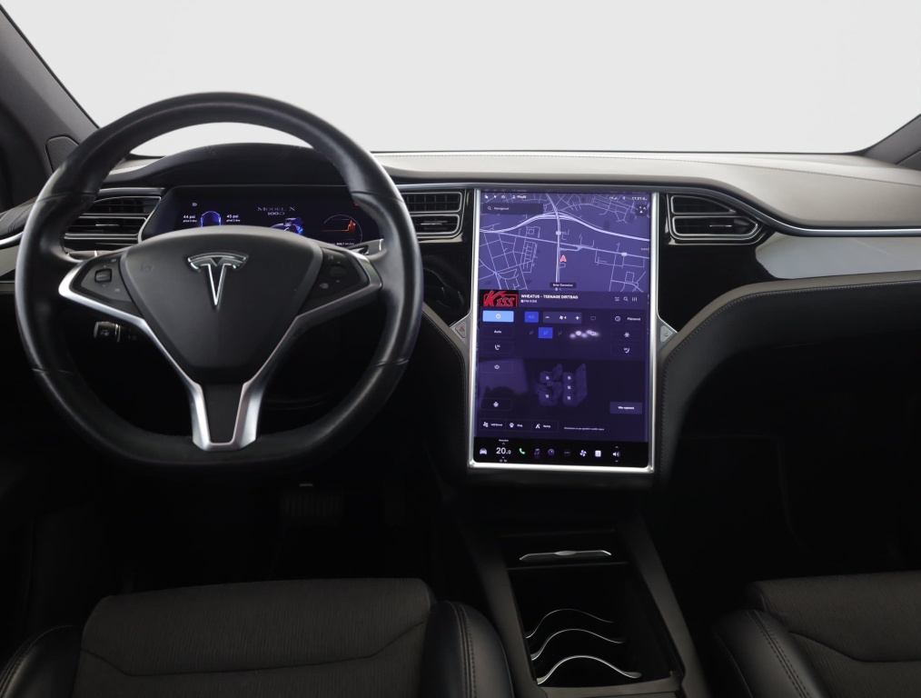 Tesla Model X 4x4 2018 9