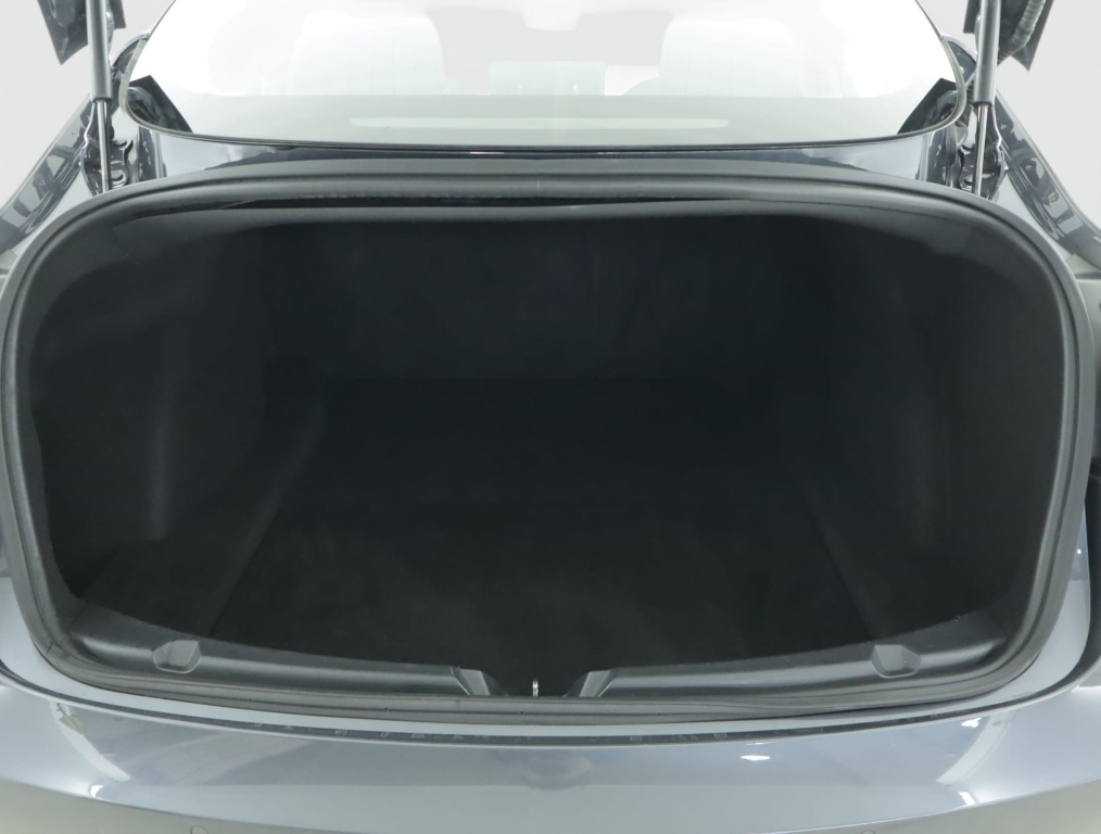 Tesla Model 3 4x4 2019 17