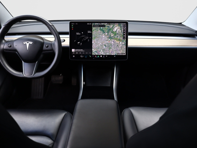Tesla Model 3 Long Range 4WD 78kWh 2019 9