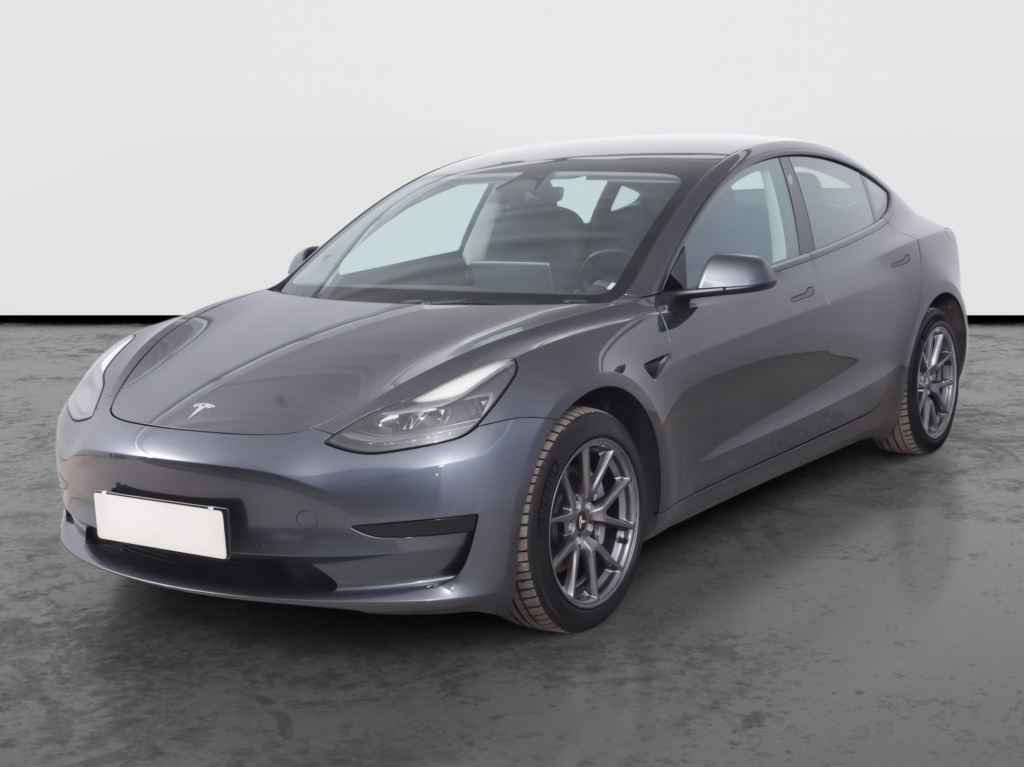 Tesla Model 3 2022 3