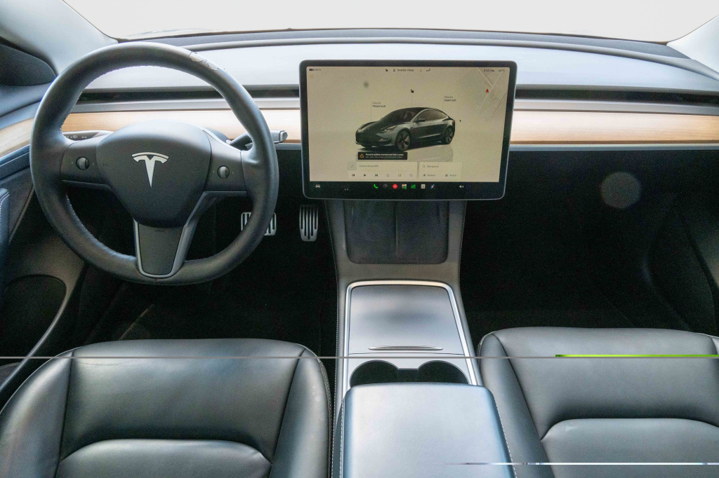 Tesla Model 3 2022 9