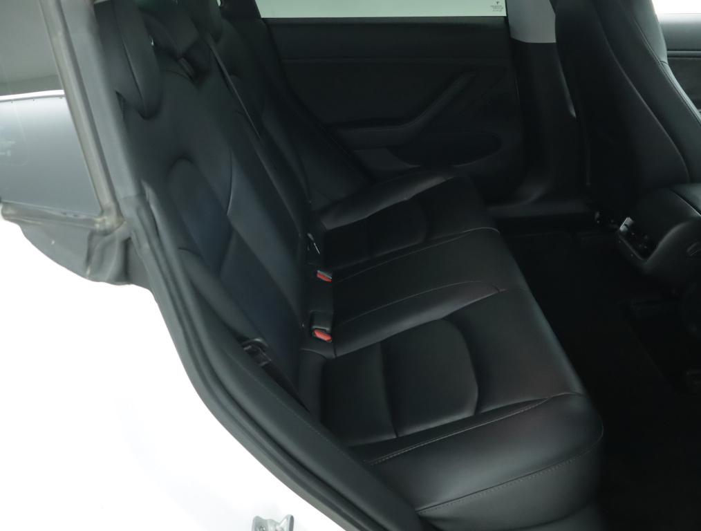 Tesla Model 3 4x4 2021 11