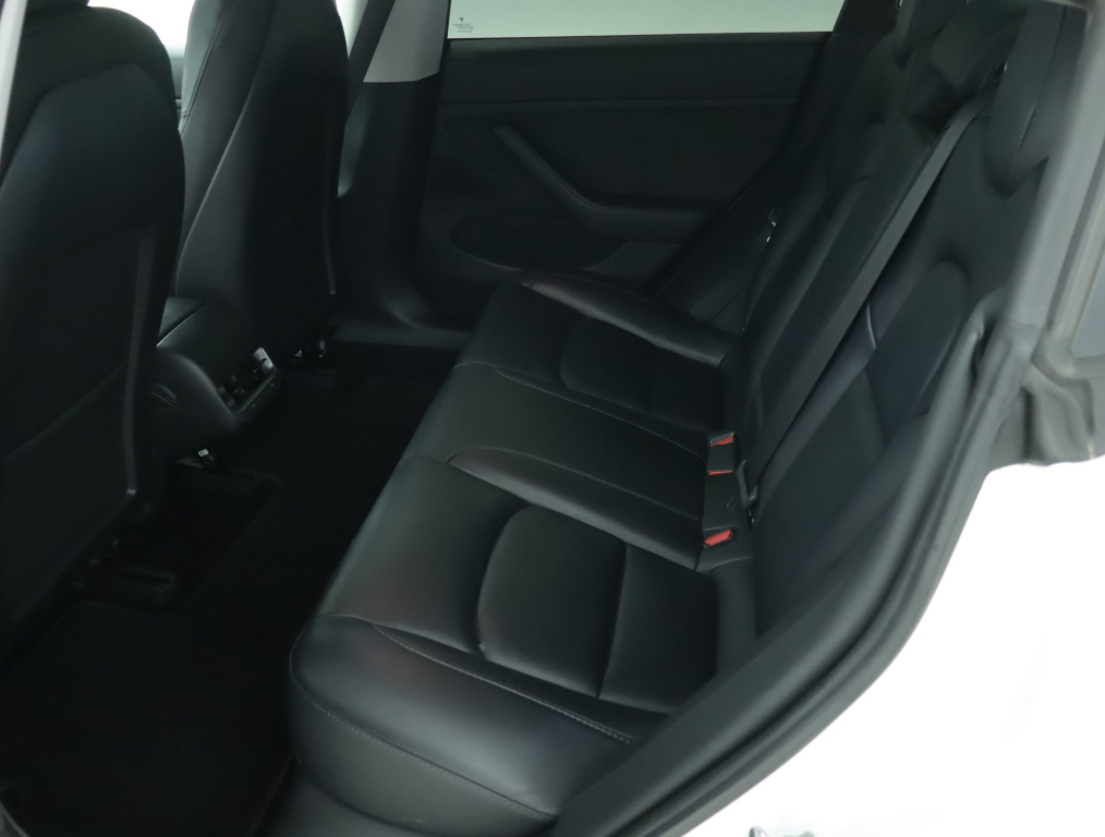 Tesla Model 3 4x4 2021 12