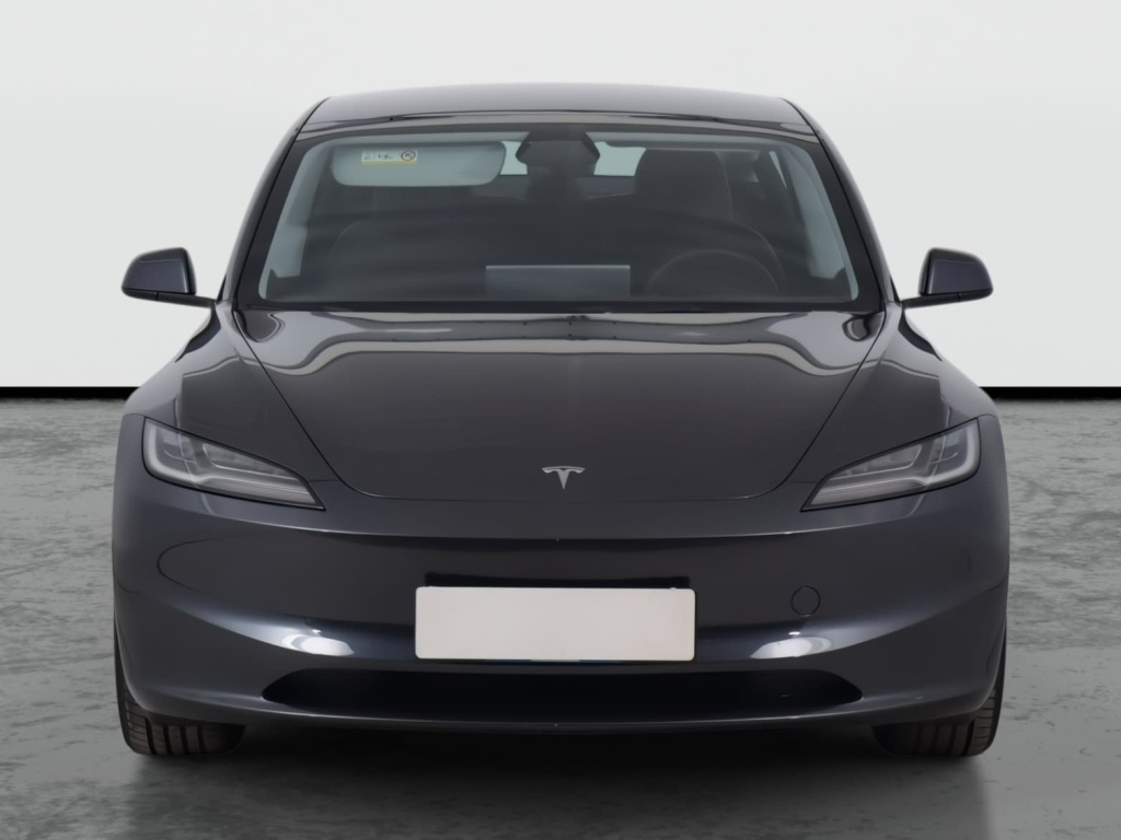 Tesla Model 3 2025 2