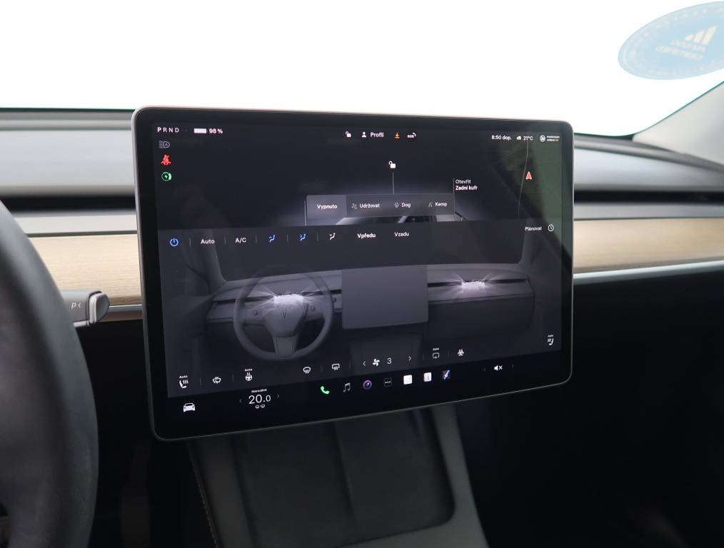 Tesla Model Y 4x4 2022 21
