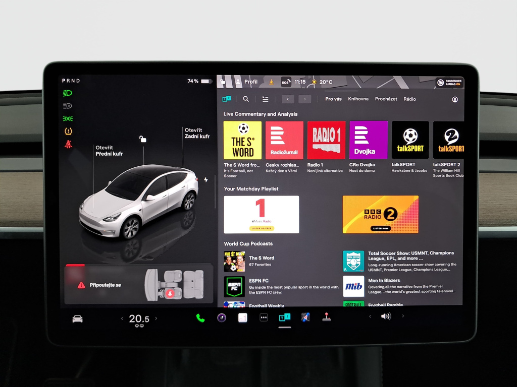 Tesla Model Y 4x4 2023 15