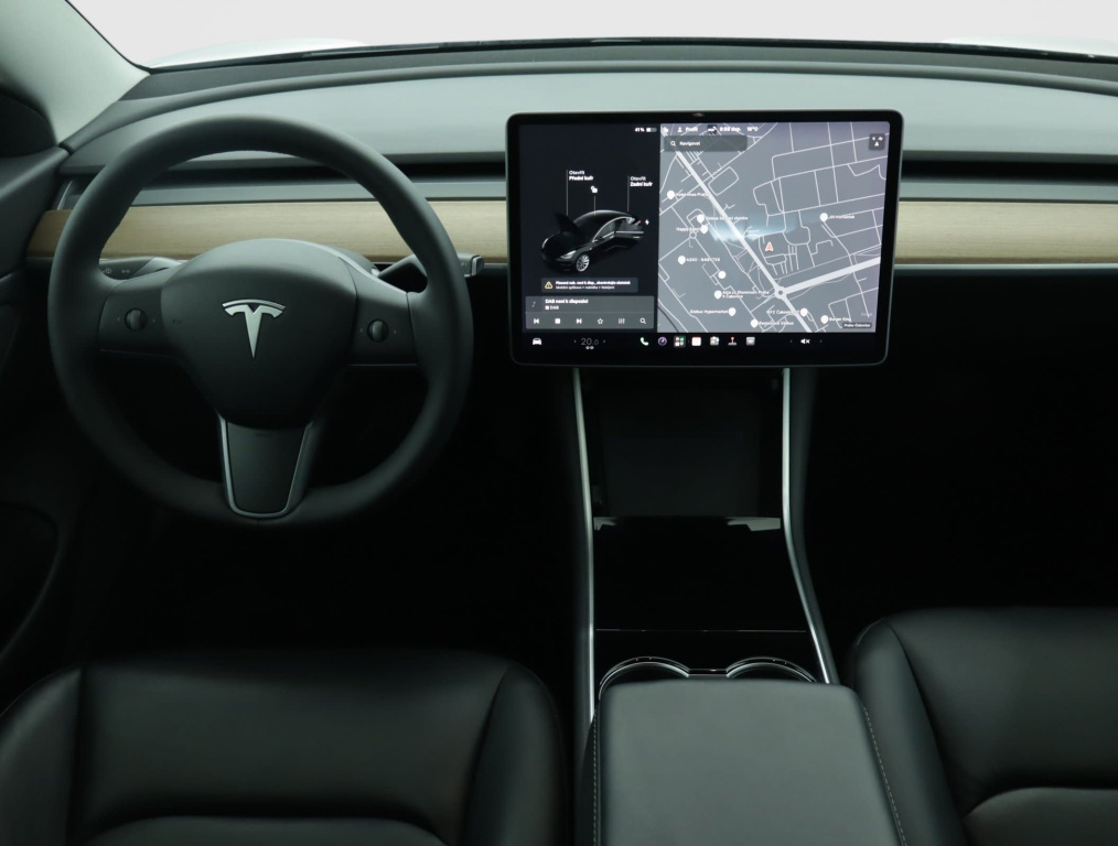 Tesla Model 3 4x4 2020 9