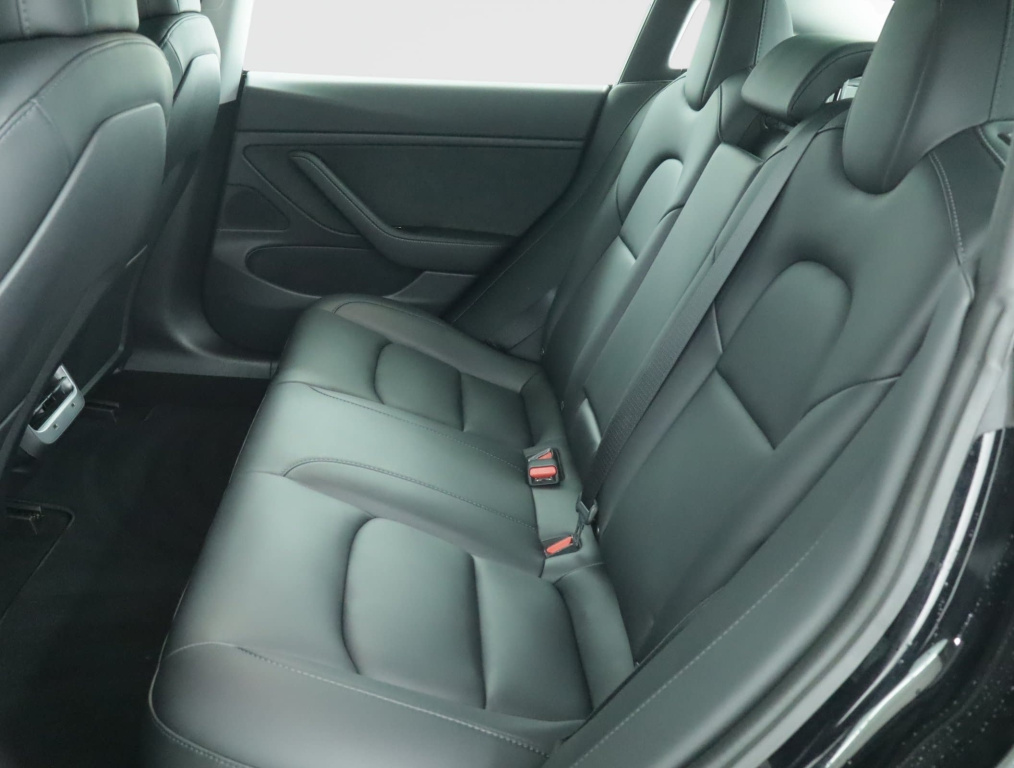 Tesla Model 3 4x4 2020 12