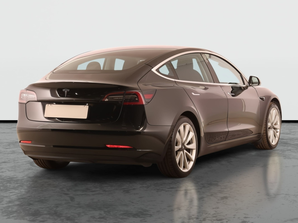 Tesla Model 3 2020 7