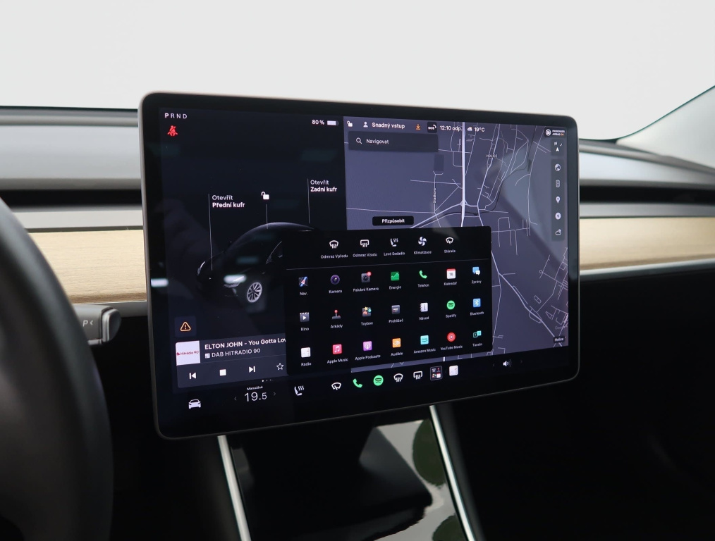 Tesla Model 3 2020 21