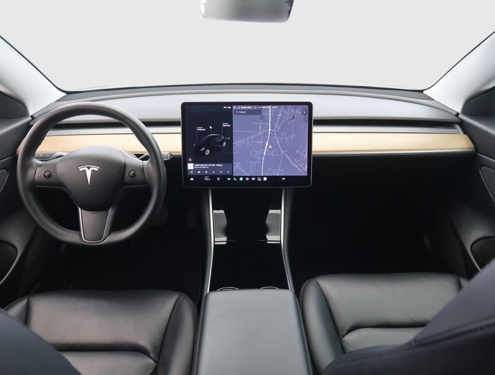 Tesla Model 3 2020 9