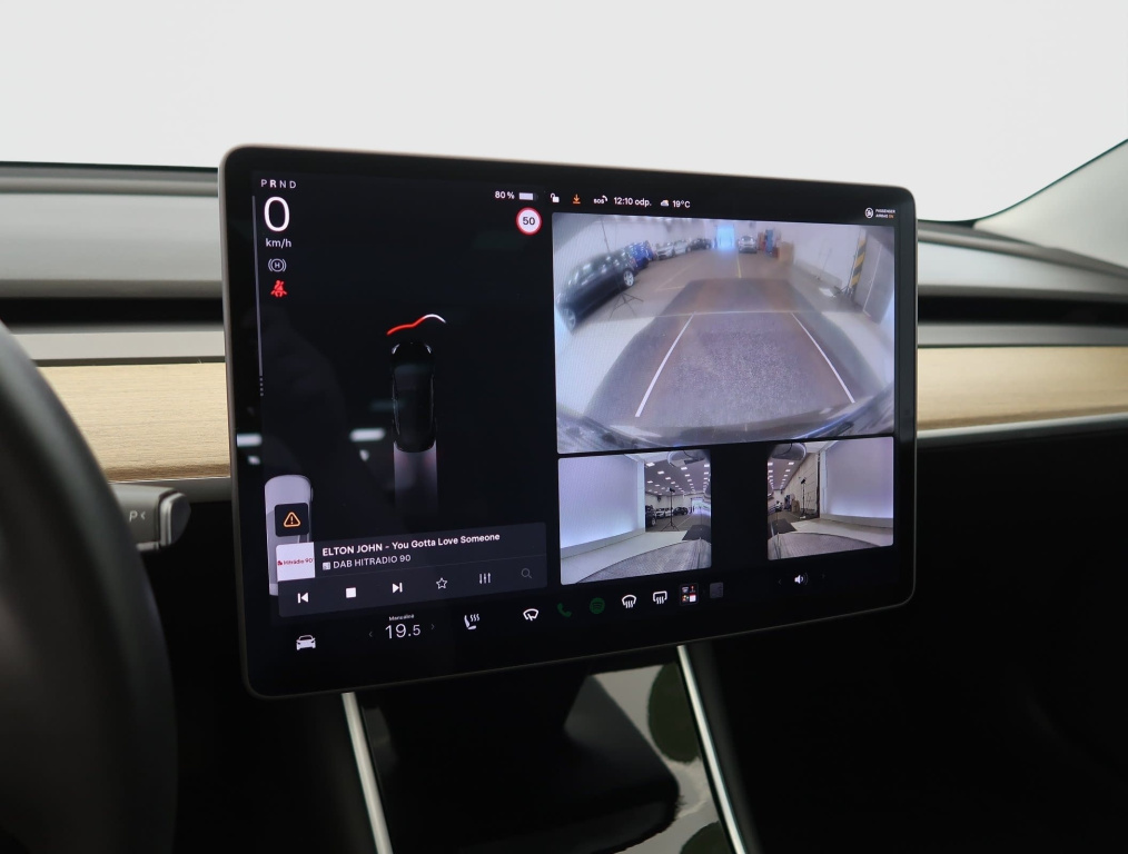 Tesla Model 3 2020 19