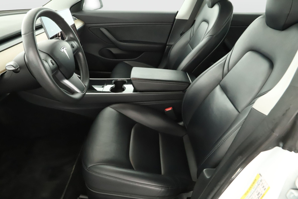 Tesla Model 3 4x4 2019 13
