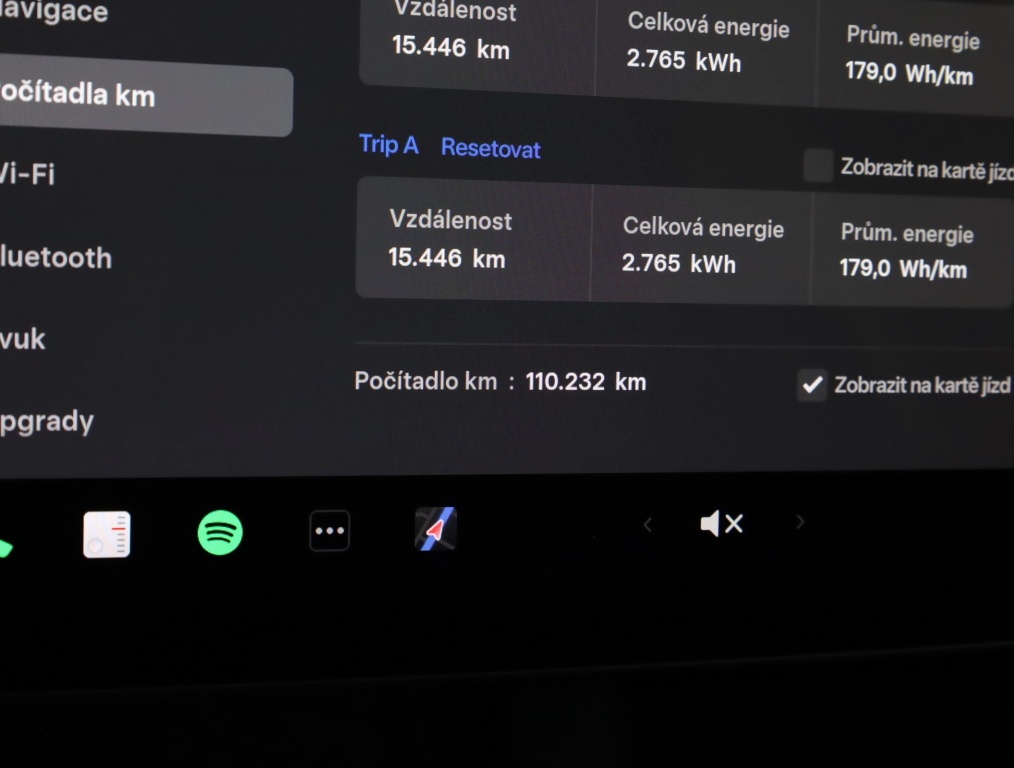 Tesla Model Y 4x4 2022 15