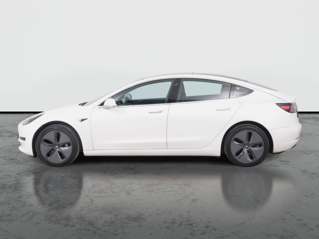 Tesla Model 3 2019 4