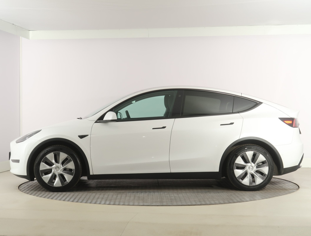 Tesla Model Y 4x4 2022 4