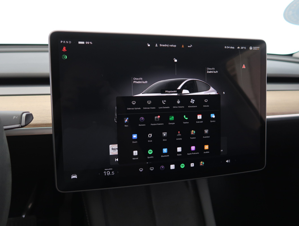 Tesla Model Y 4x4 2022 21
