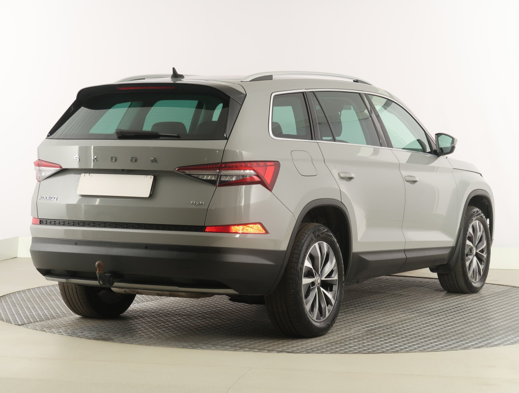 Škoda Kodiaq 2.0 TSI 4x4 2022 7