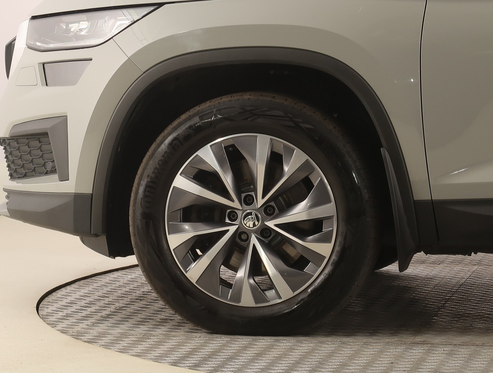 Škoda Kodiaq 2.0 TSI 4x4 2022 18