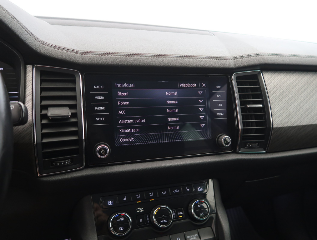 Škoda Kodiaq 2.0 TSI 4x4 2022 24