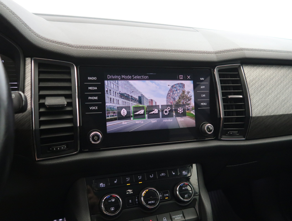 Škoda Kodiaq 2.0 TSI 4x4 2022 23