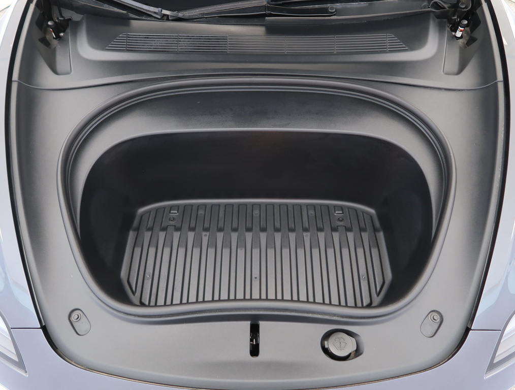 Tesla Model 3 2023 17