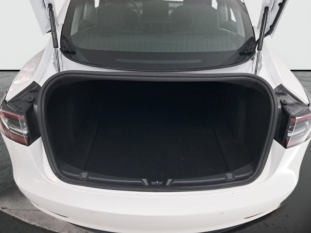 Tesla Model 3 4x4 2019 17