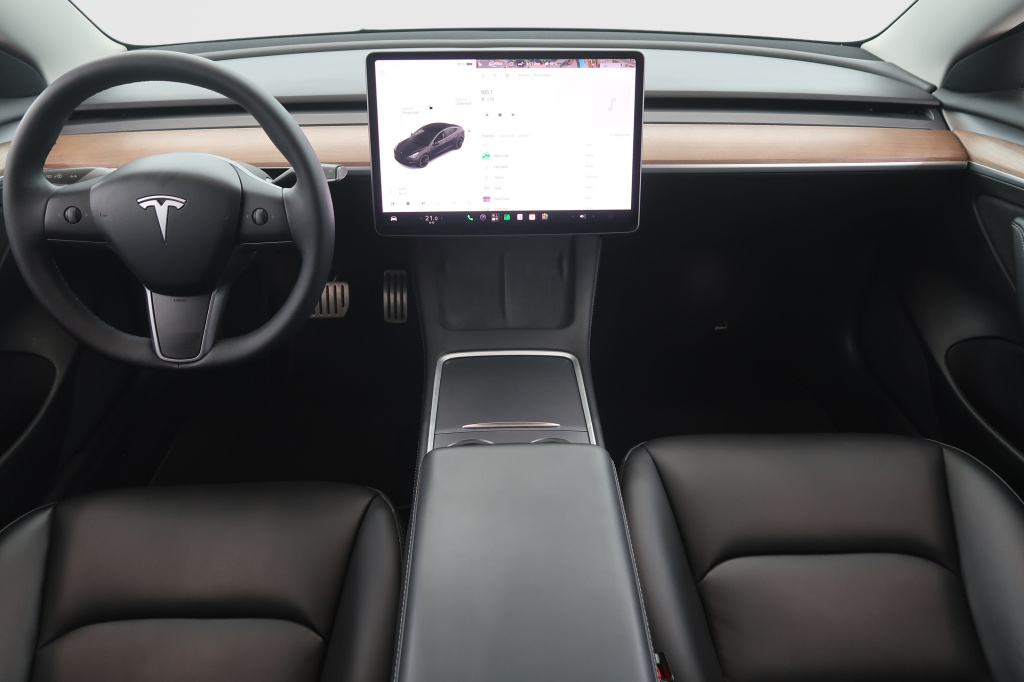 Tesla Model 3 4x4 2021 9