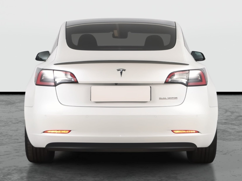 Tesla Model 3 4x4 2021 6