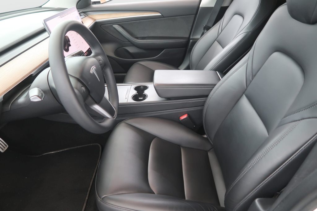 Tesla Model 3 4x4 2021 13