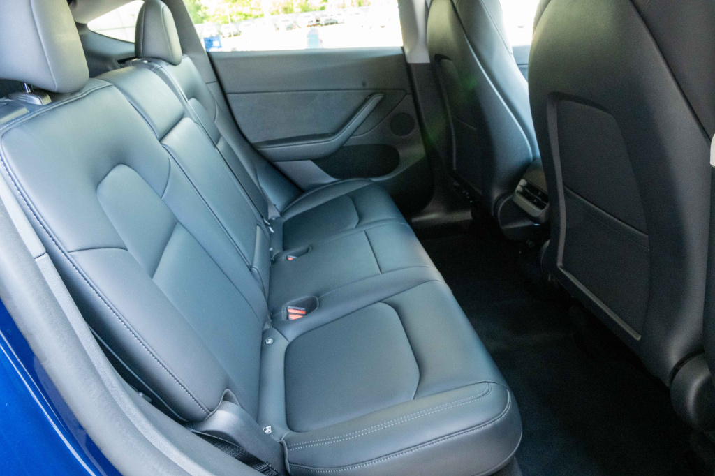 Tesla Model Y 2023 11